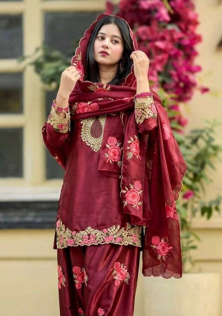 Maroon Embroidery Satin Kurta Set - Indya