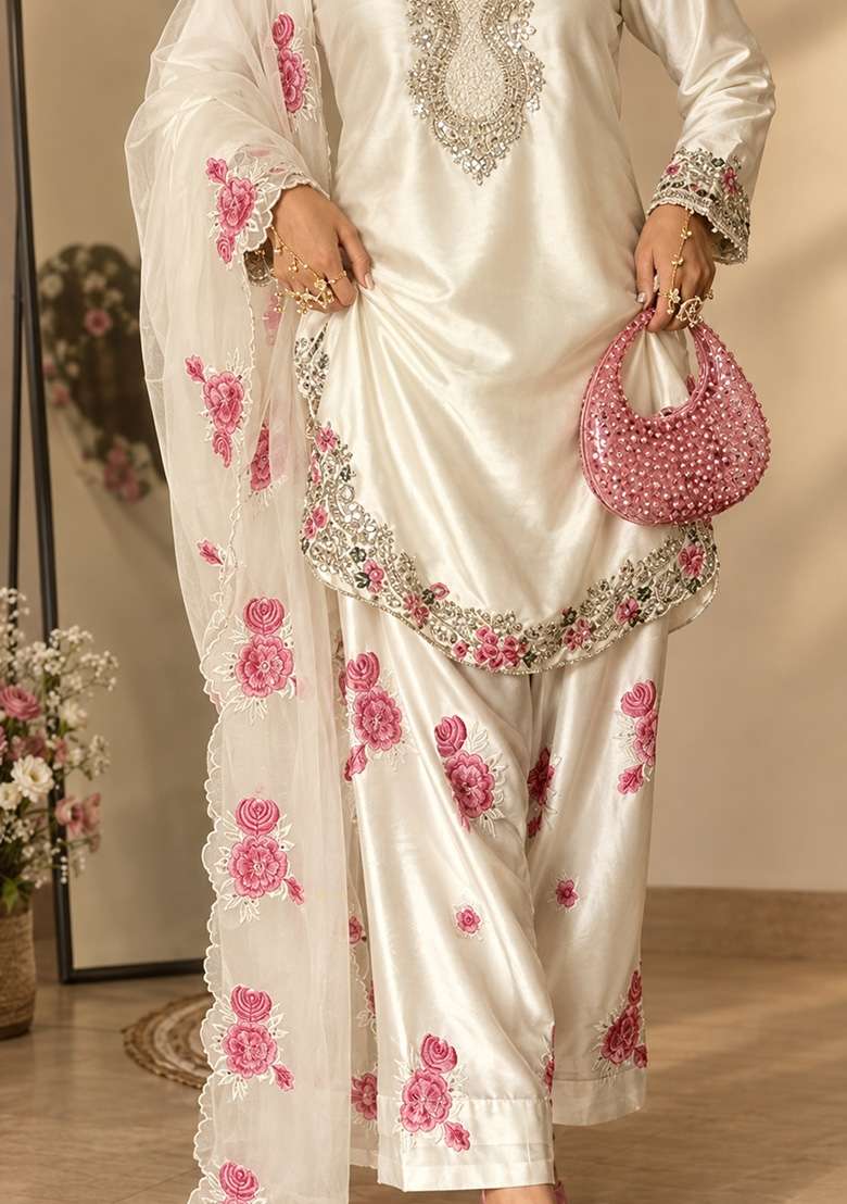 Off White Embroidery Satin Kurta Set - Indya