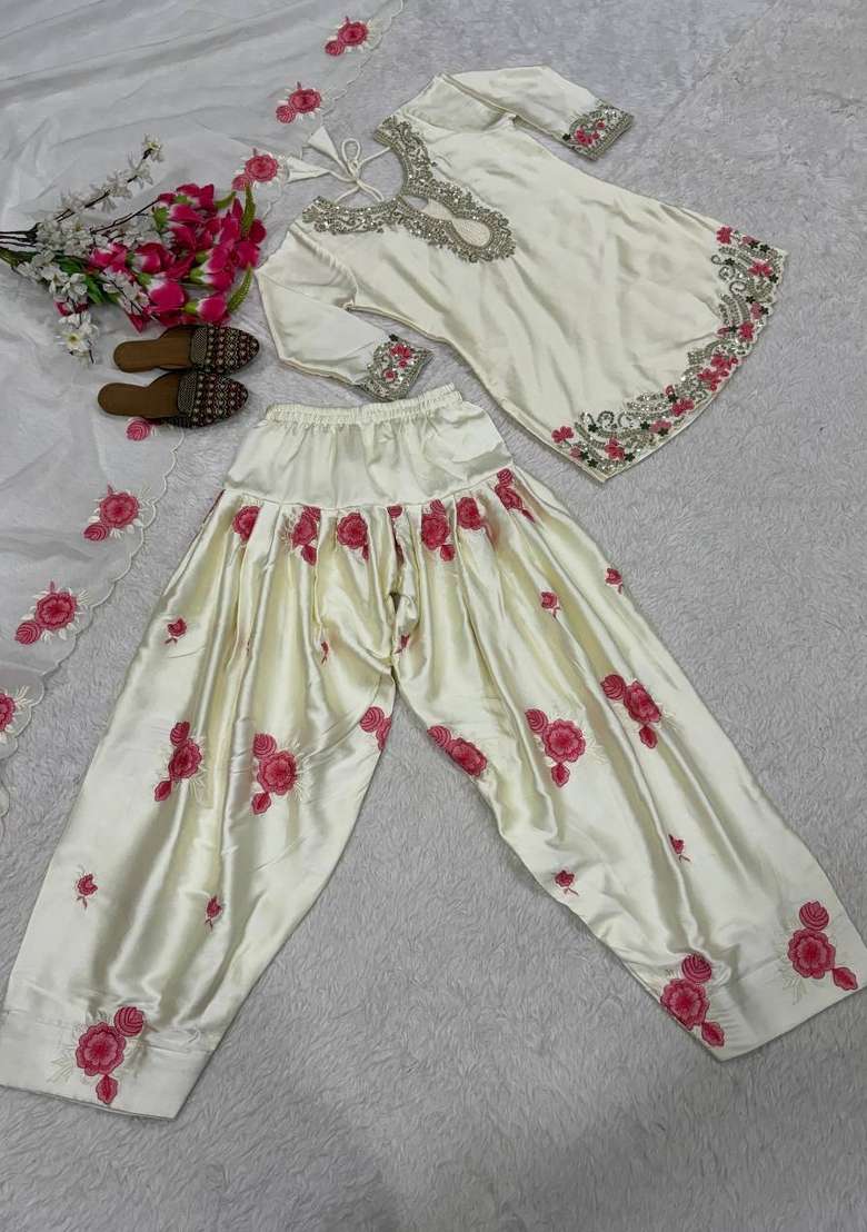 Off White Embroidery Satin Kurta Set - Indya