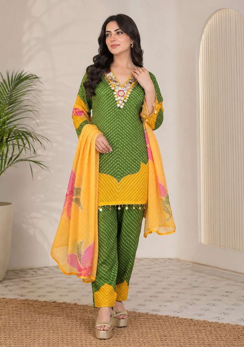 Green Kurta Pant Dupatta Set in Pure Chinon with Bandhani Print and Mirror Work - Indya