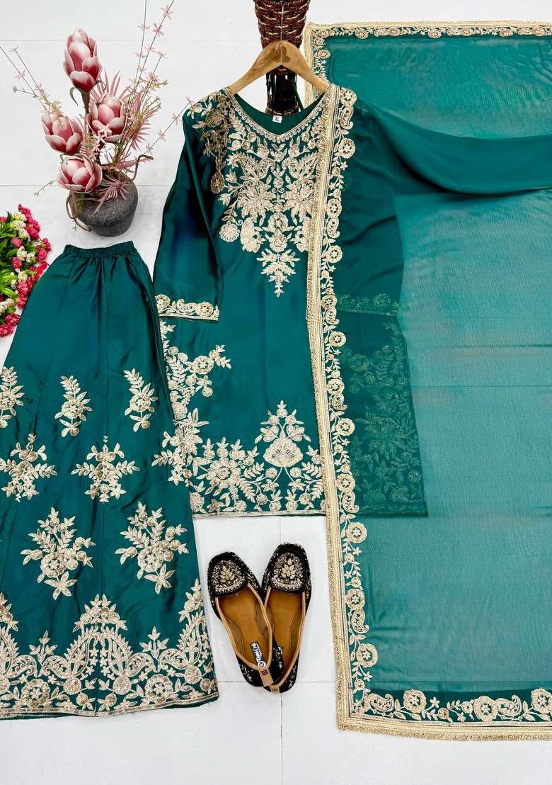 Green Embroidery Silk Kurta Set - Indya