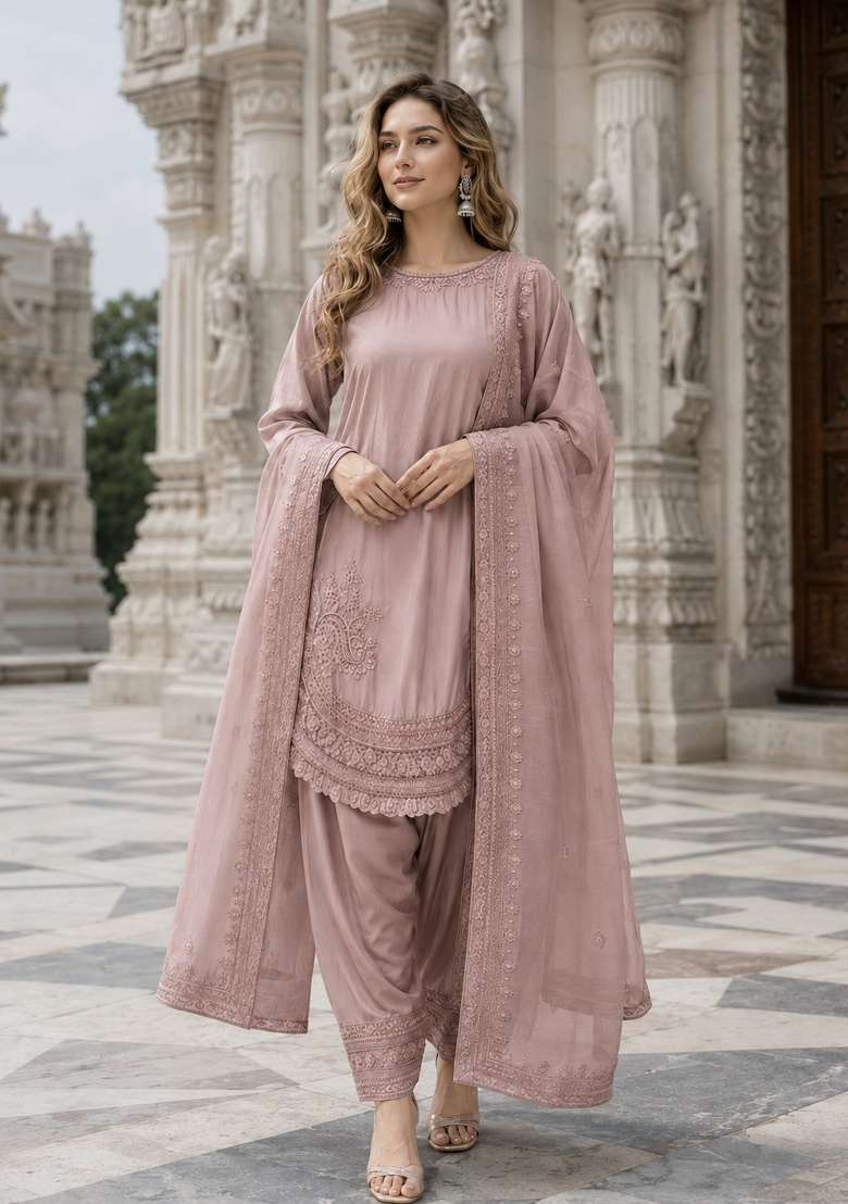 Pink Embroidery Crepe Kurta Set - Indya