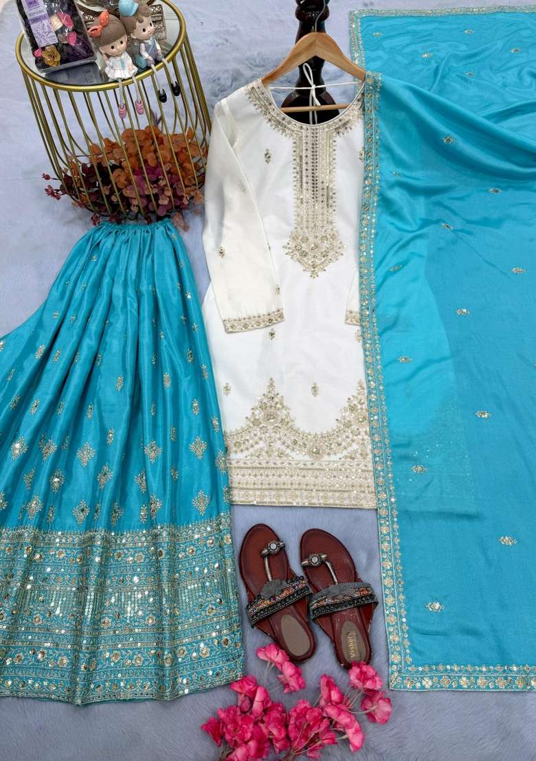 Blue Embroidery Silk Kurta Set - Indya