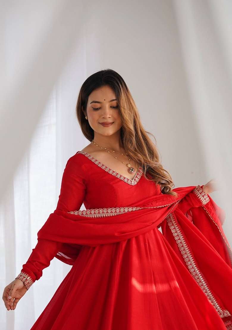Red Embroidered Silk Kurta Set - Indya