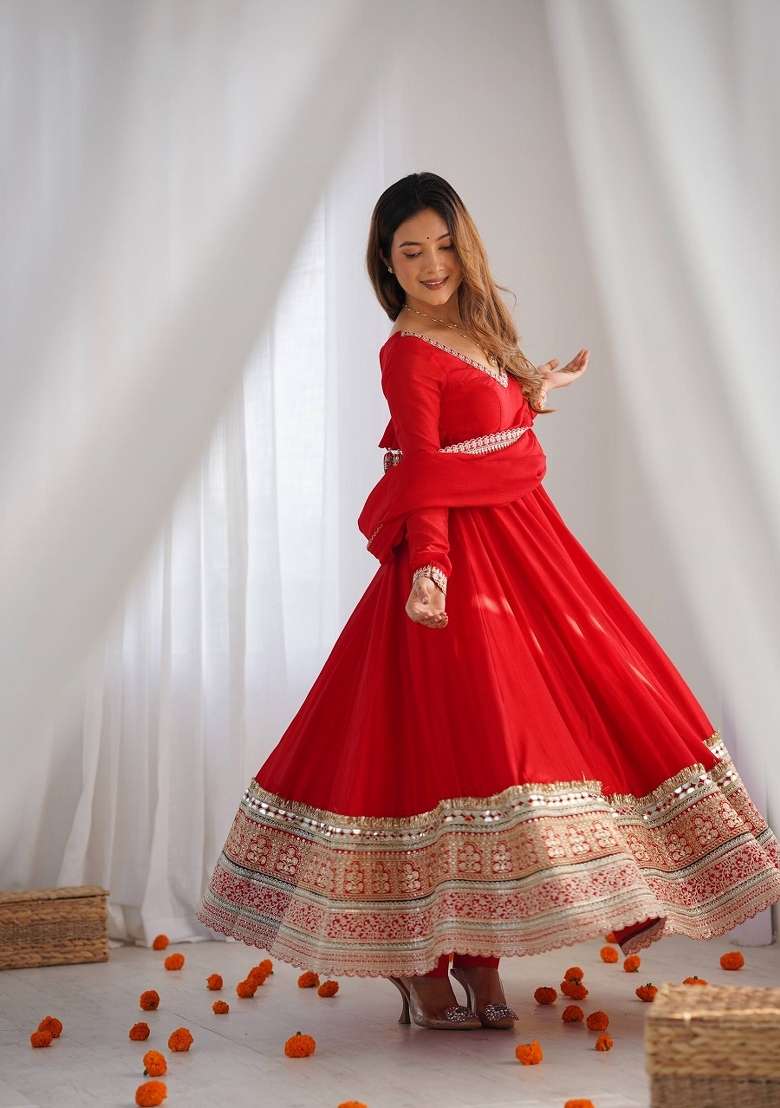 Red Embroidered Silk Kurta Set - Indya