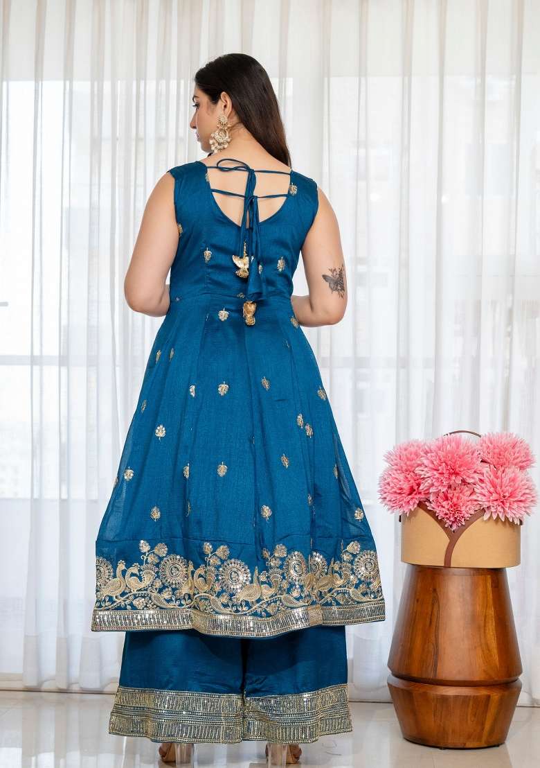 Blue Embroidered Silk Kurta Set - Indya