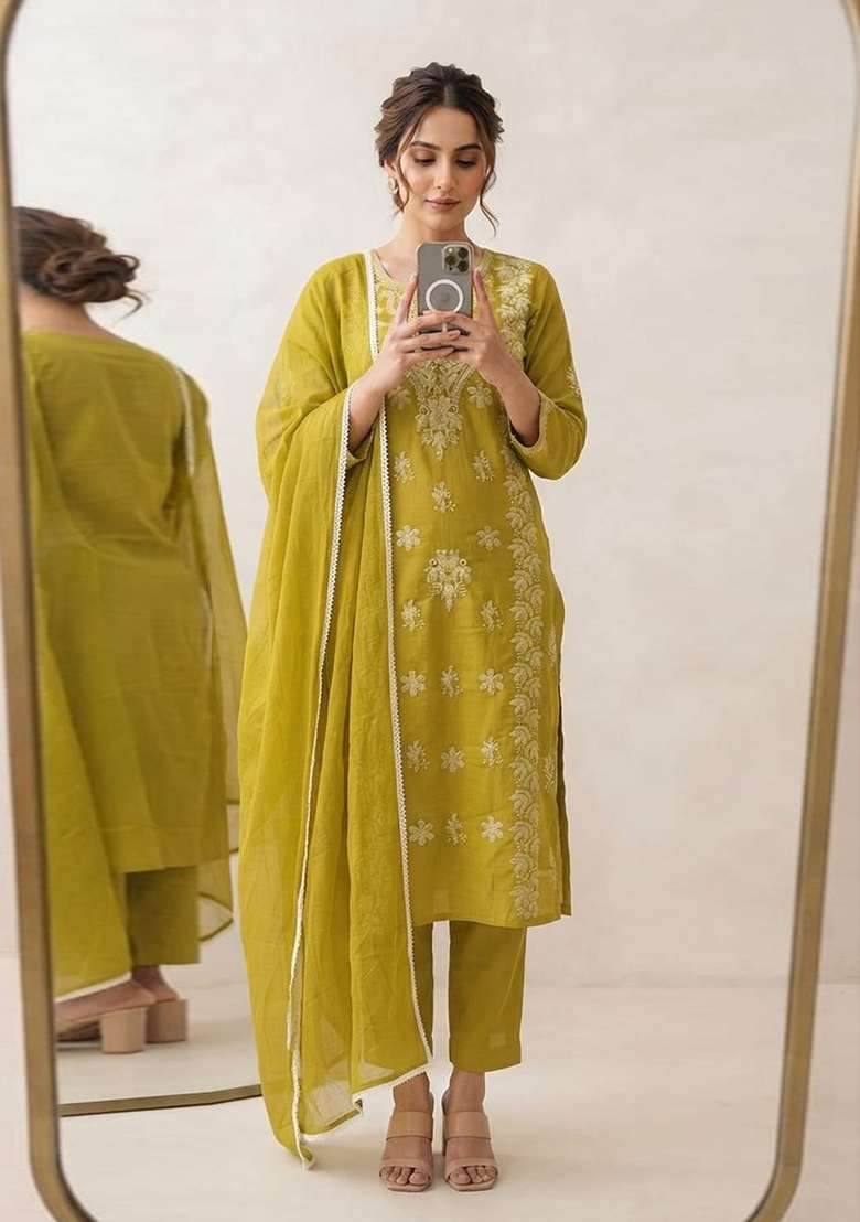 Green Embroidery Cotton Kurta Set - Indya