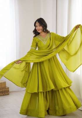 Perrot Embroidery Silk Palazzo Set