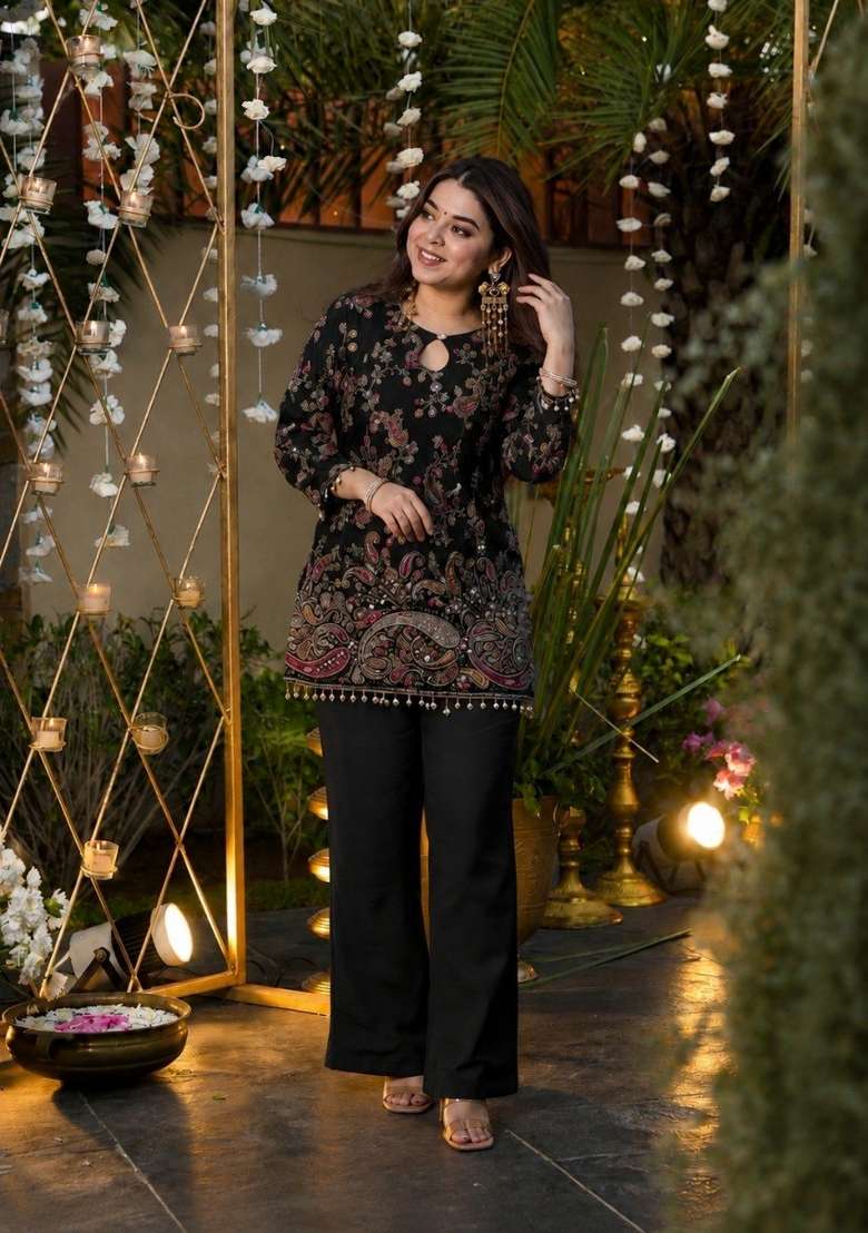 Black Embroidery Crepe Kurta Set - Indya