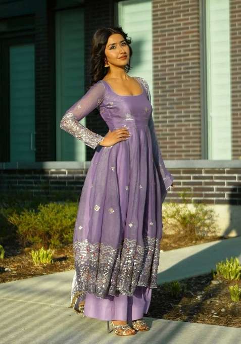 Grey Embroidery Silk Gown Set