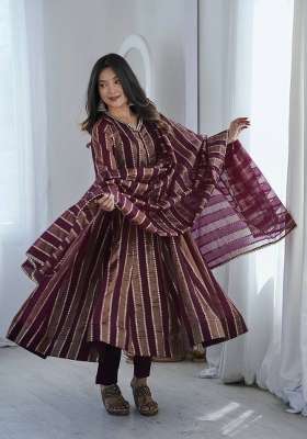 Wine Embroidery Viscose Gown Set