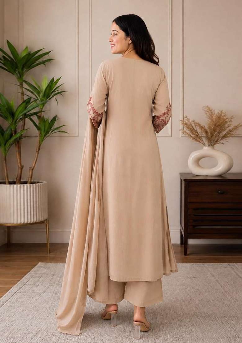 Cream Embroidery Silk Kurta Set - Indya