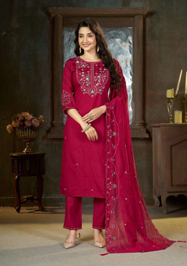 Pink Embroidery Silk Kurta Set - Indya