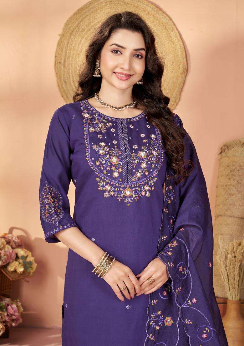 Violet Embroidery Silk Kurta Set - Indya