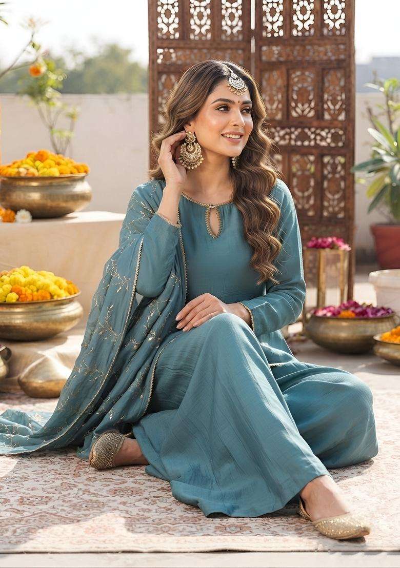 Blue Embroidery Viscose Kurta Set - Indya
