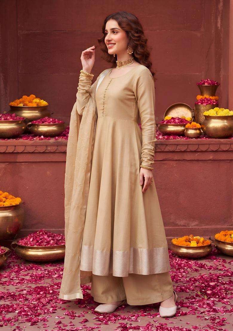 Beige Embroidery Silk Kurta Set - Indya
