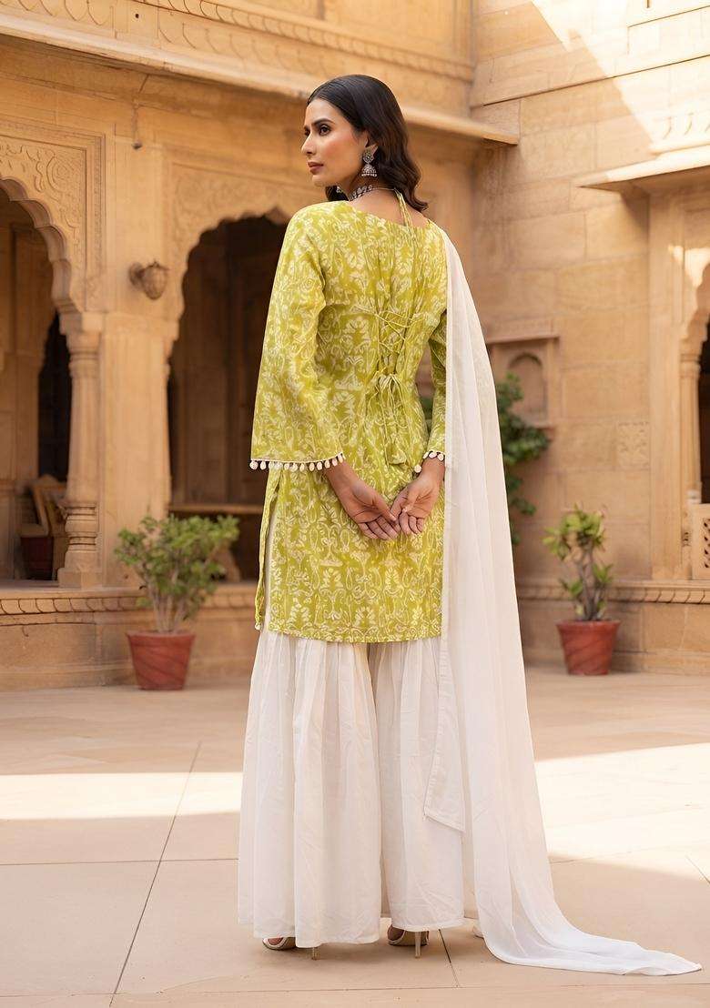Green Printed Cotton Kurta Set - Indya