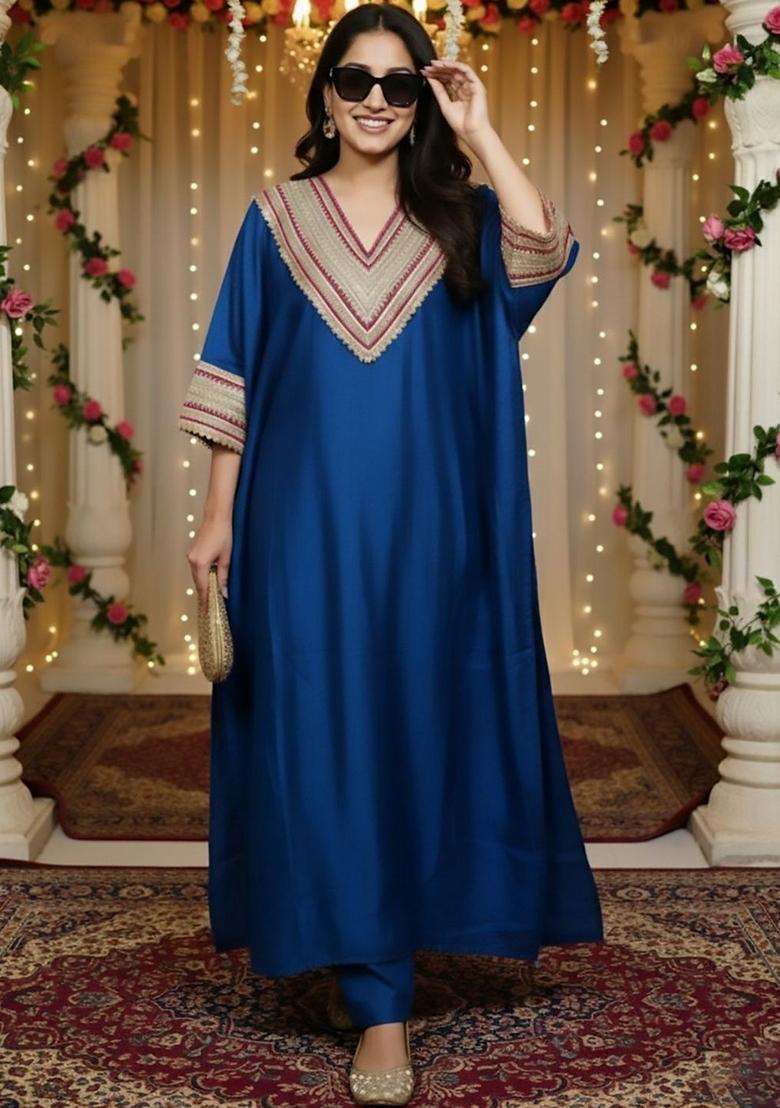 Blue Embroidery Silk Kurta Set - Indya