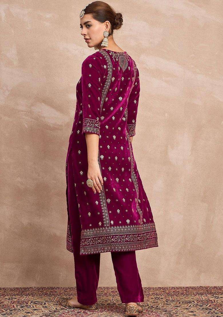 Purple Embroidery Cotton Kurta Set - Indya