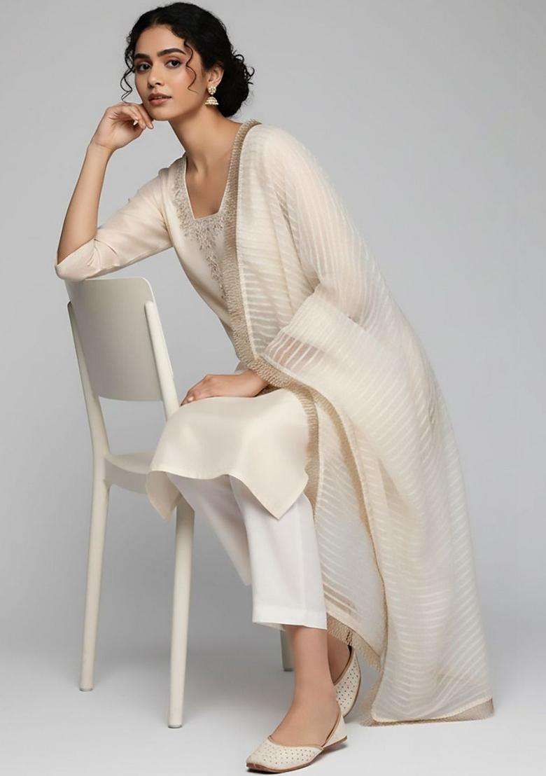 Off White Embroidery Silk Kurta Set - Indya