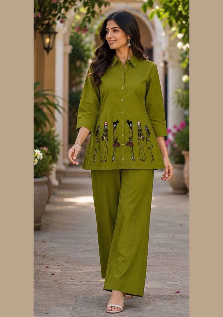 Green Embroidery Cotton Kurta Set - Indya