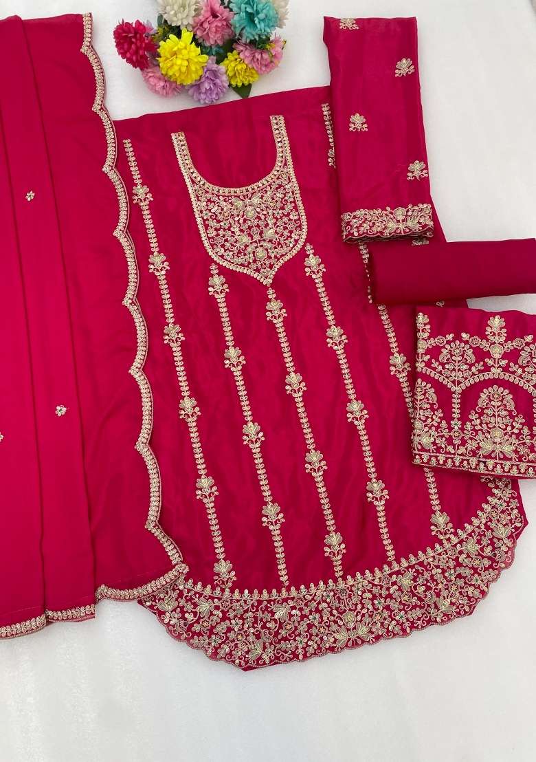 Red Embroidery Chinon Kurta Set - Indya
