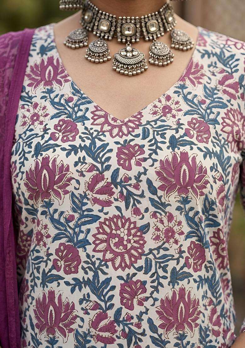 Off White Printed Cotton Kurta Set - Indya