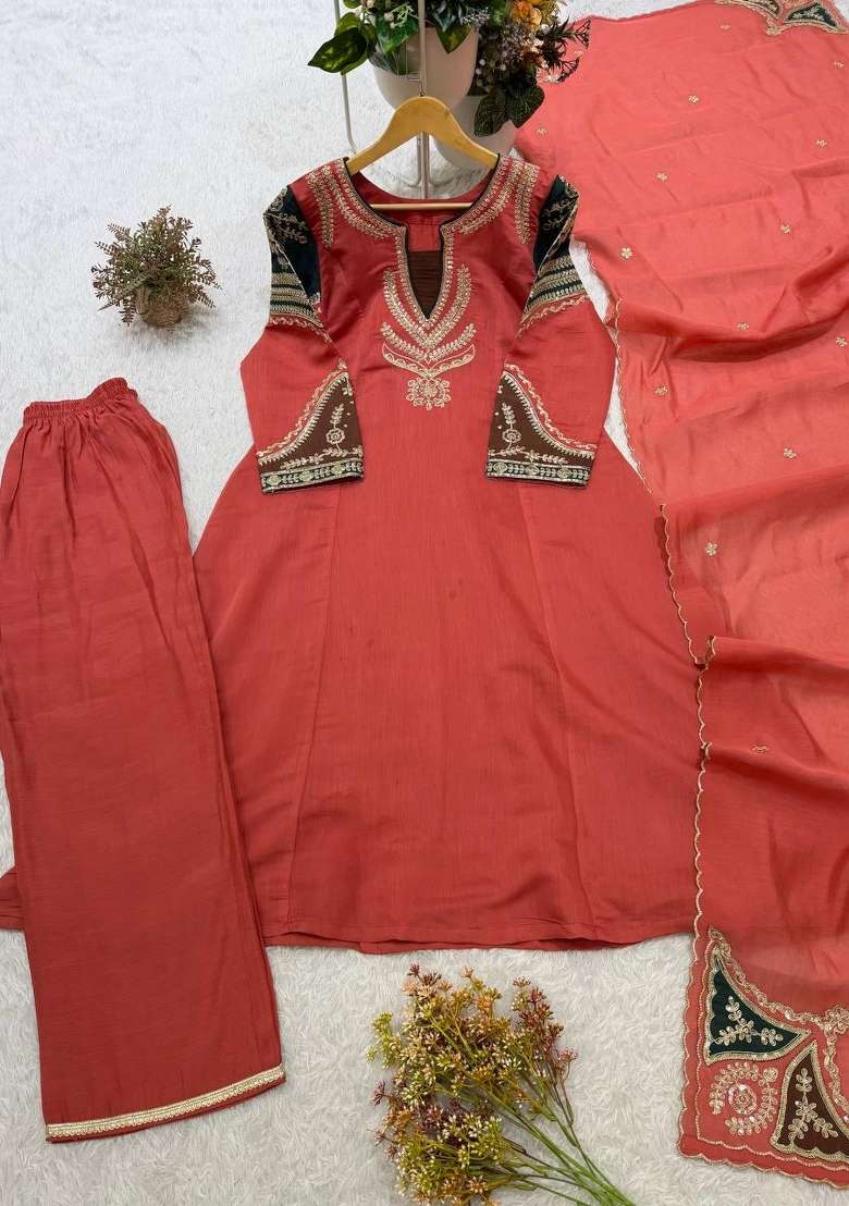 Coral Embroidery Chanderi Kurta Set - Indya
