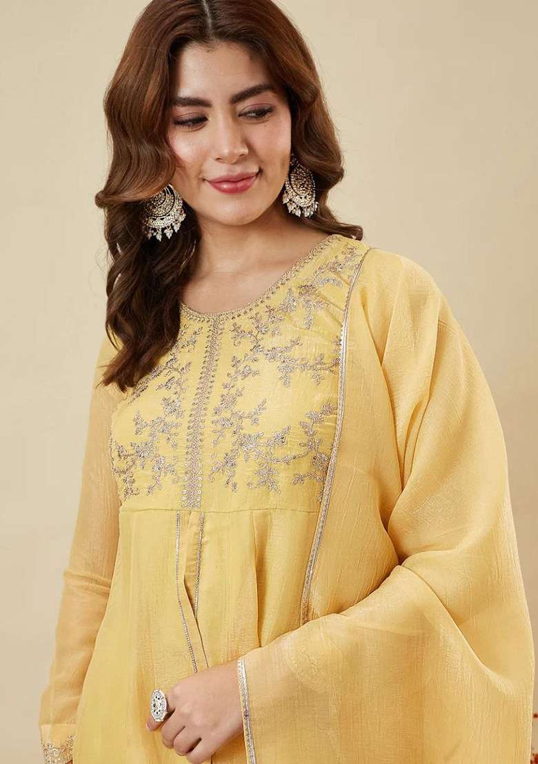 Light Yellow Embroidery Silk Kurta Set - Indya