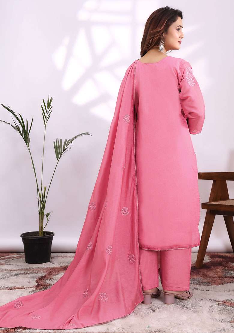 Pink Embroidery Chanderi Kurta Set - Indya