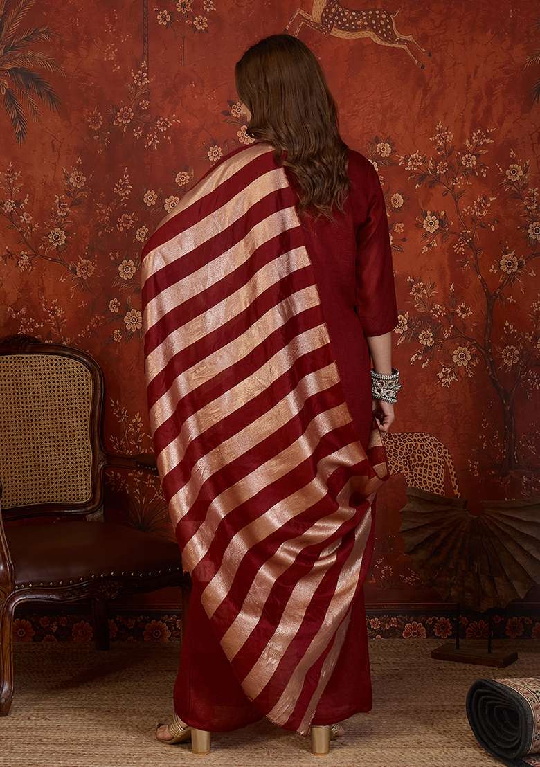 Maroon Embroidery Silk Kurta Set - Indya