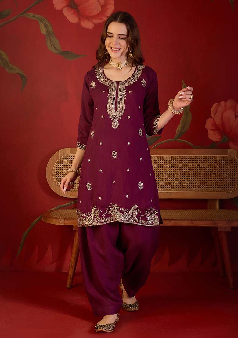 Violet Embroidery Silk Kurta Set - Indya