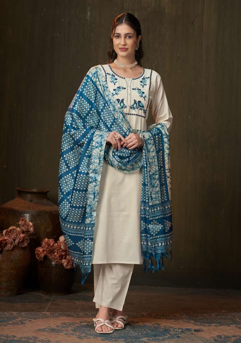 Off White Embroidery Cotton Kurta Set - Indya
