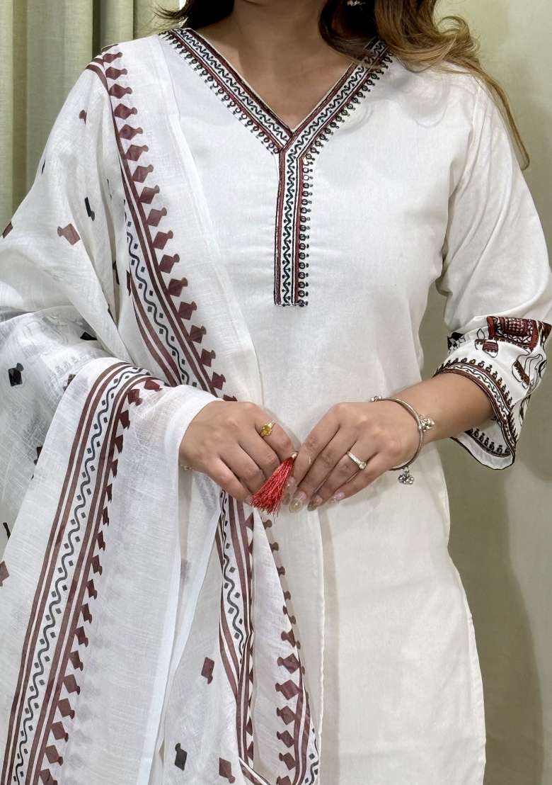White Embroidery Cotton Kurta Set - Indya