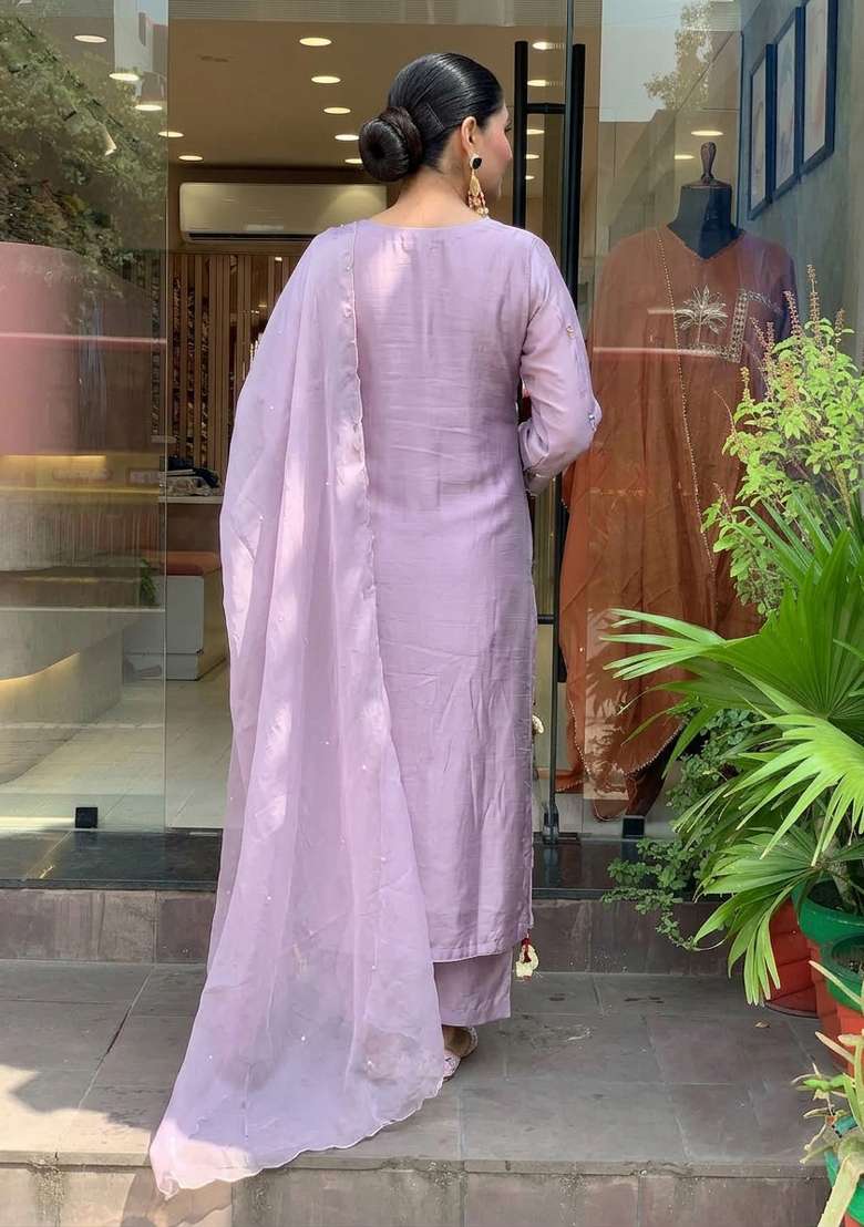Lavender Embroidery Chanderi Kurta Set - Indya