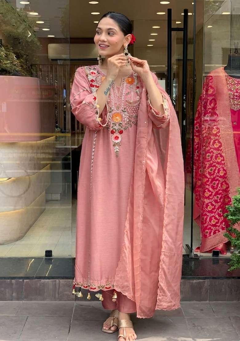 Peach Embroidery Chanderi Kurta Set - Indya