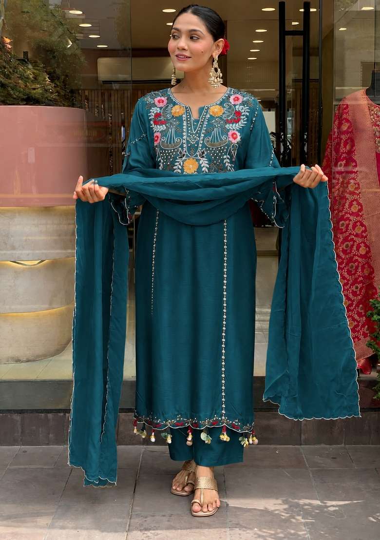 Teal Embroidery Chanderi Kurta Set - Indya