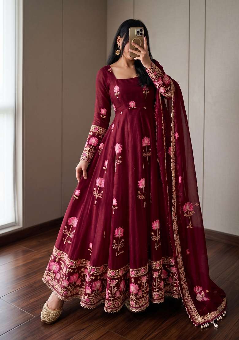 Red Embroidered Silk Kurta Set - Indya