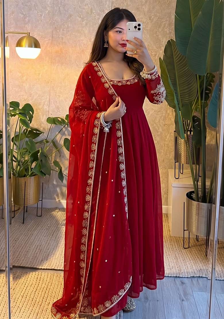 Red Embroidered Georgette Kurta Set - Indya