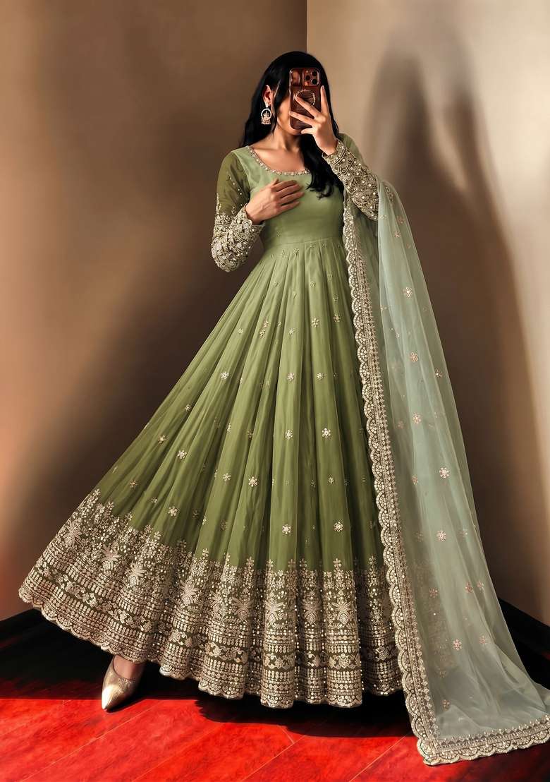 Green Embroidered Georgette Kurta Set - Indya