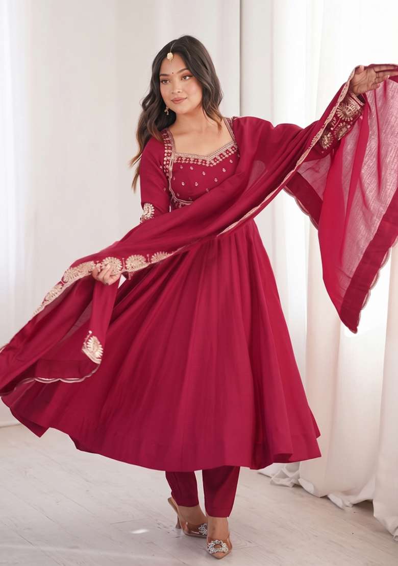 Red Embroidered Silk Kurta Set - Indya