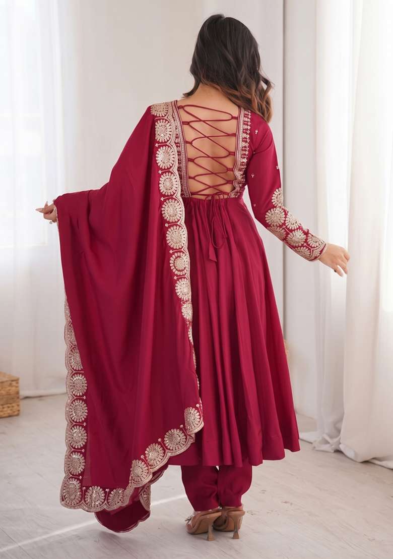 Red Embroidered Silk Kurta Set - Indya