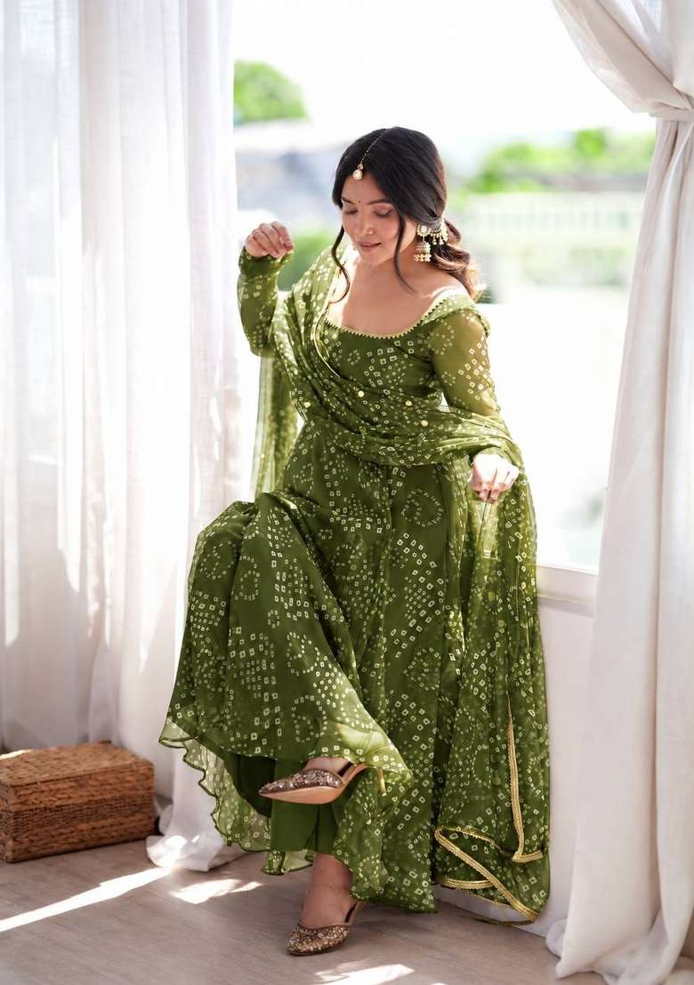 Green Embroidered Silk Kurta Set - Indya
