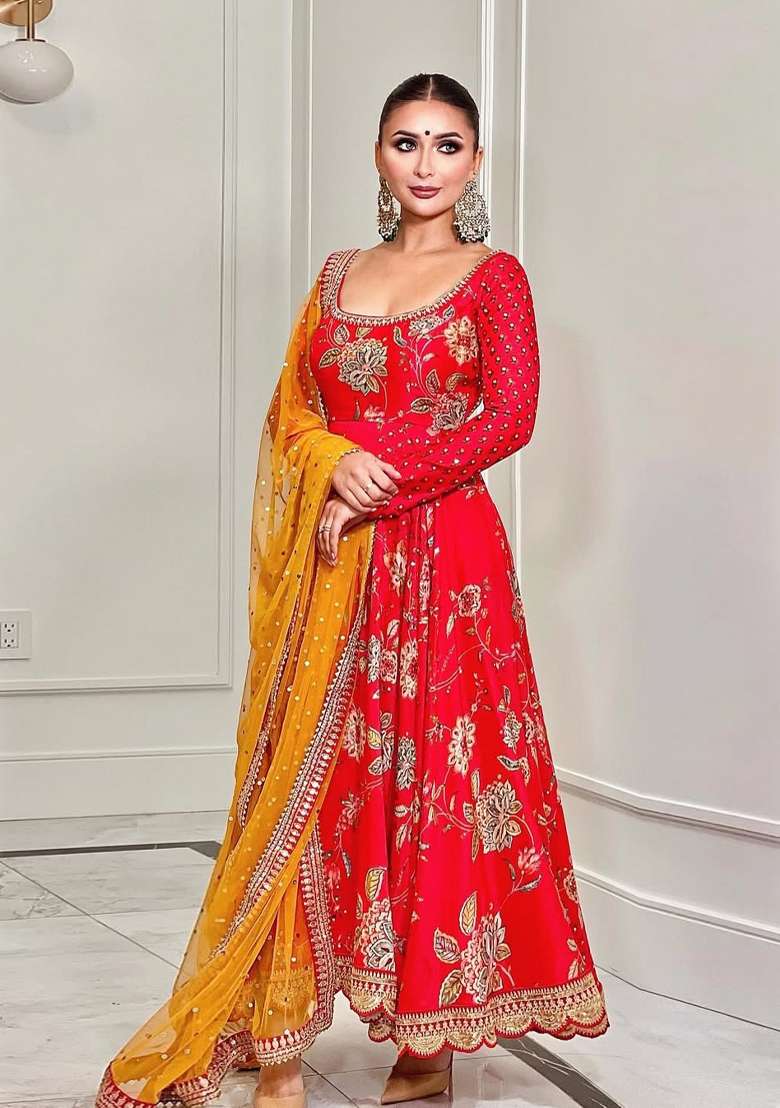 Red Embroidered Silk Kurta Set - Indya
