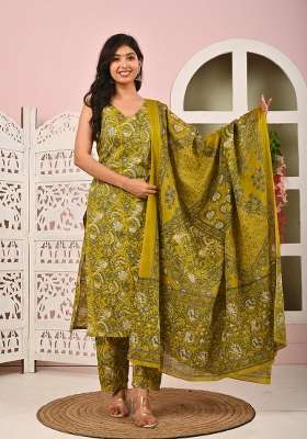 Green Printed Cotton Kurta Set
