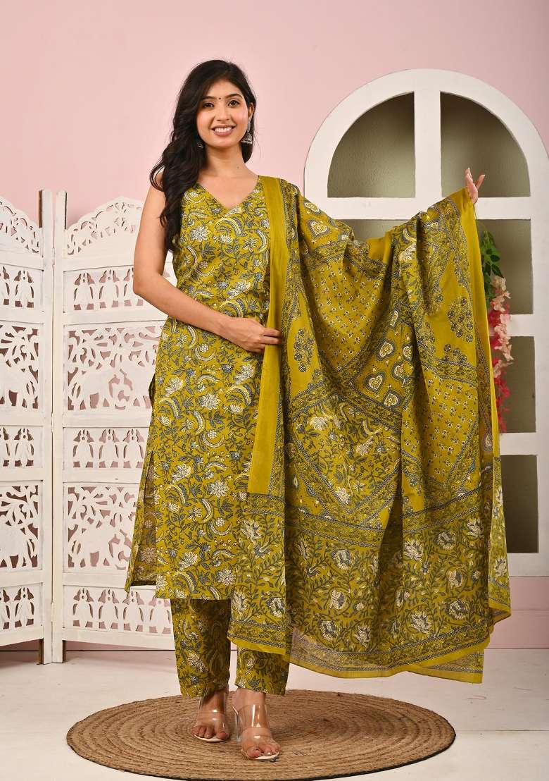 Green Printed Cotton Kurta Set - Indya