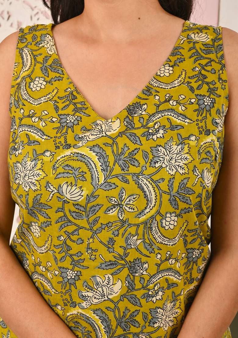 Green Printed Cotton Kurta Set - Indya