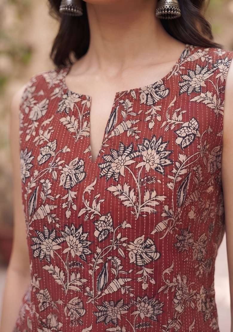 Maroon Printed Cotton Short Kurta - Indya