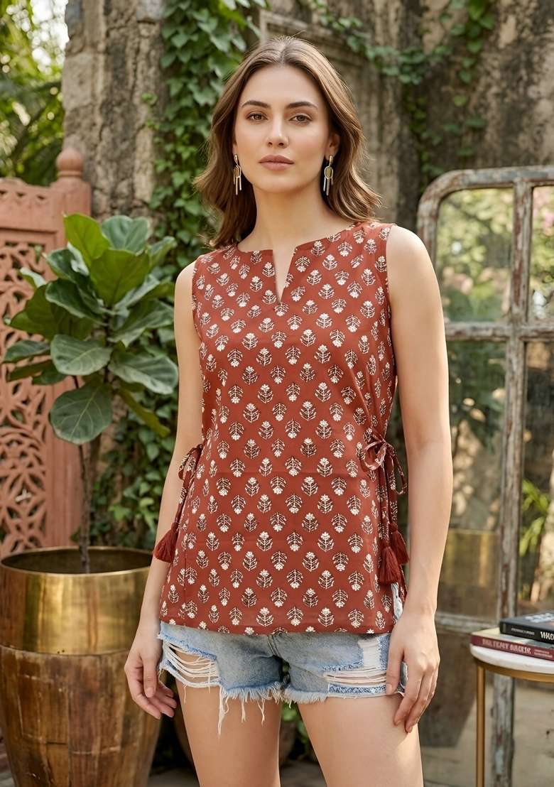 Maroon Printed Cotton Short Kurta - Indya