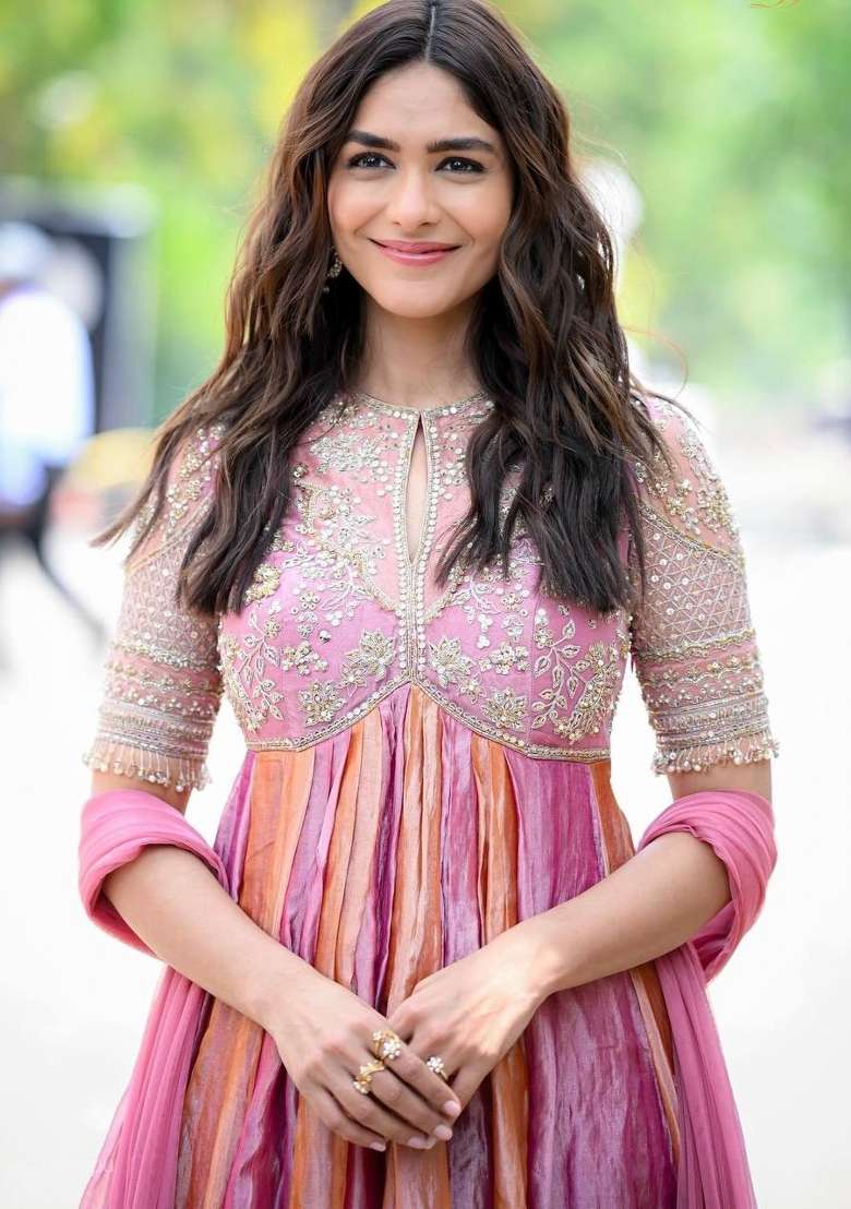 Peach Embroidery Silk Gown Set - Indya